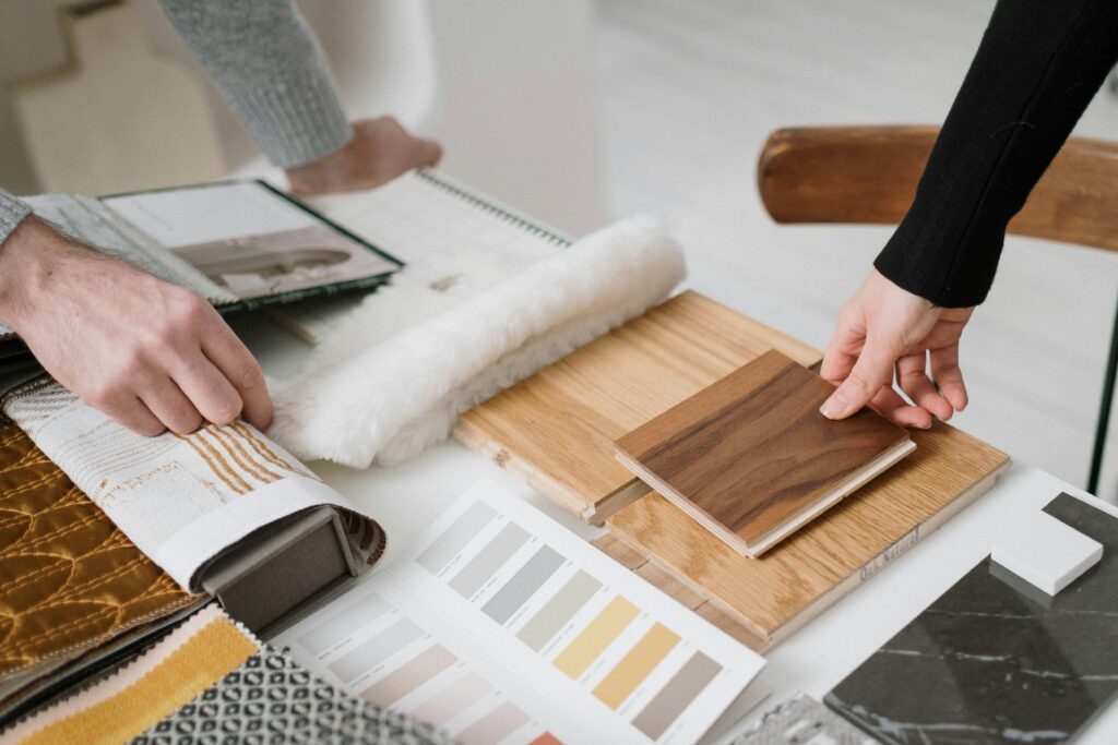 Comparativa de materiales: cómo elegir el mejor material para tus muebles